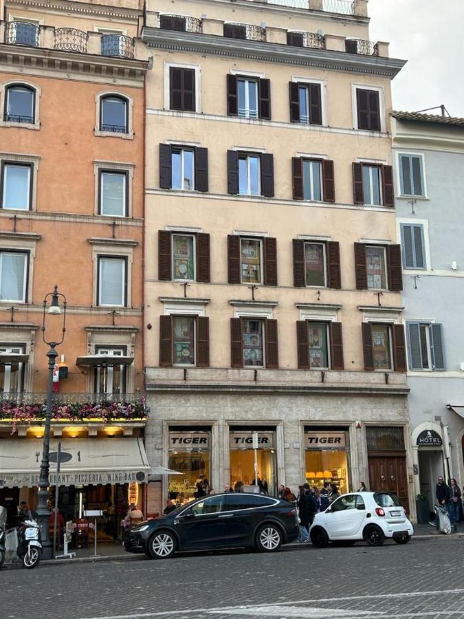 Piazza Venezia Luxury Suite Roma Exterior foto