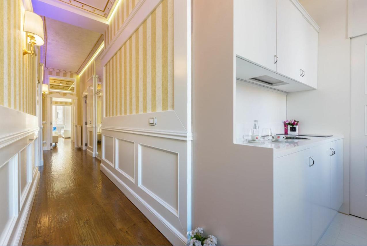 Piazza Venezia Luxury Suite Roma Exterior foto